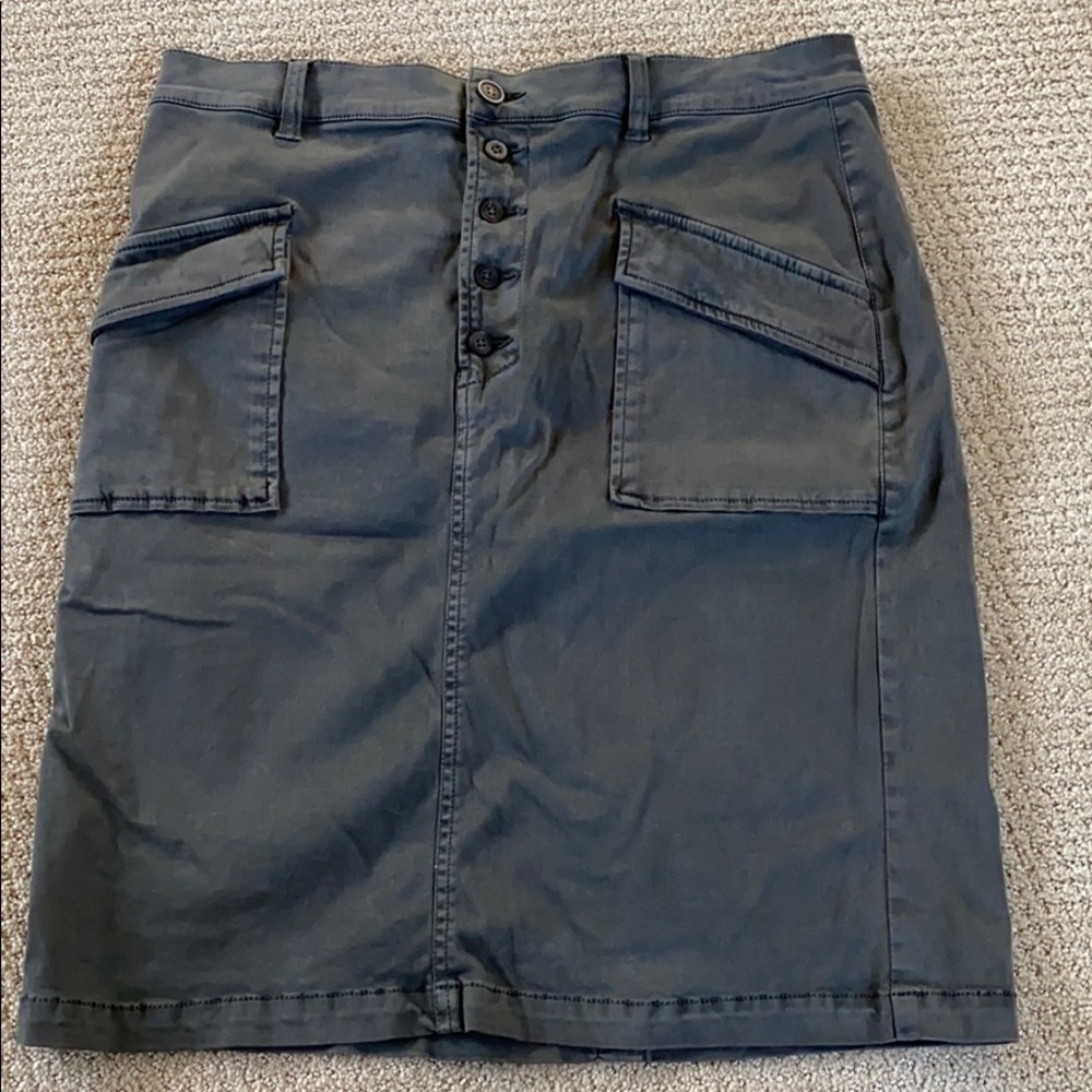 /button up skirt